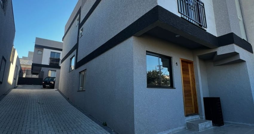 Casa em condomínio fechado com 3 quartos para alugar na Rua Danilo Pedro Schreiner, 386, Alto Boqueirão, Curitiba