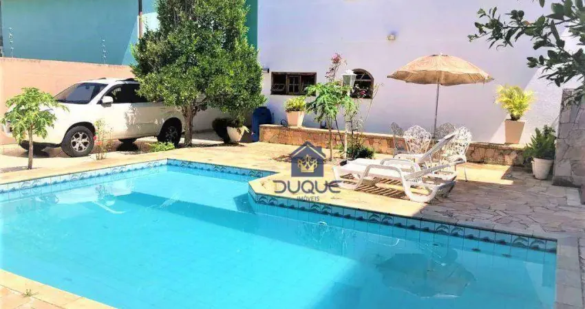Sobrado com 4 dormitórios à venda, 390 m² por R$ 1.480.000,00 - Guaíra - Curitiba/PR