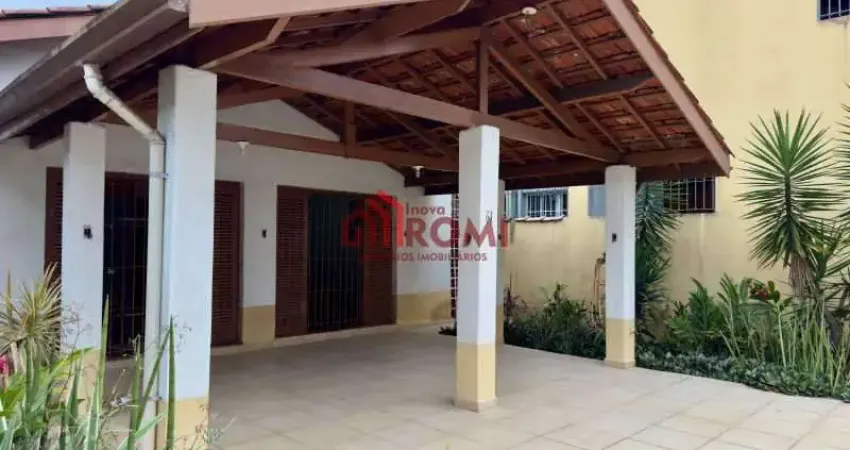 Casa com 3 quartos à venda na Rua Jose de Alencar, Itaguá, Ubatuba