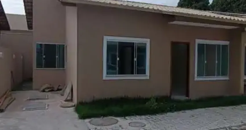 Casa em Condomínio para Venda em Rio das Ostras, Chacara Marilea, 2 dormitórios, 1 suíte, 2 banheiros, 1 vaga