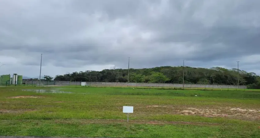 Terreno à venda no Extensão do Bosque, Rio das Ostras 