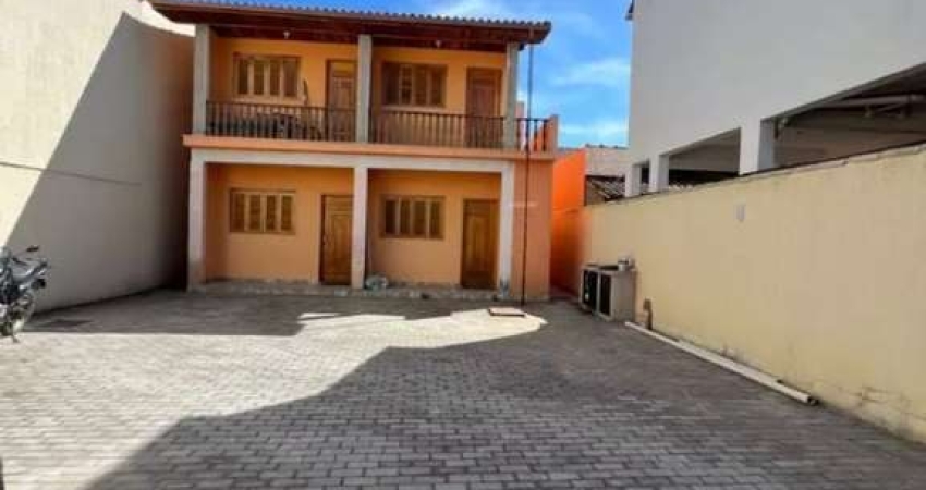 Kitnet para Venda em Rio das Ostras, Residencial Praia Âncora, 10 dormitórios, 10 banheiros, 10 vagas
