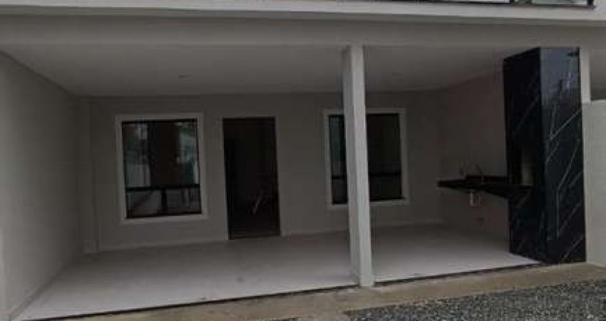 Casa para Venda em Rio das Ostras, Costazul, 3 dormitórios, 3 suítes, 4 banheiros, 1 vaga