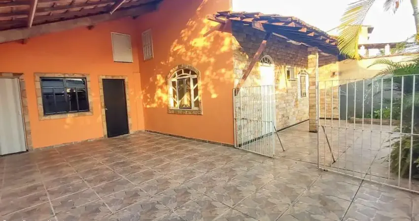 Casa para venda em macaé, visconde de araújo, 2 dormitórios, 2 banheiros, 1 vaga