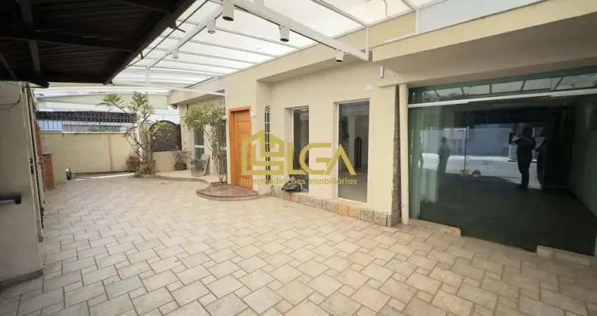 Casa com 3 quartos para alugar na Rua Luis Suplici, 53, Gonzaga, Santos