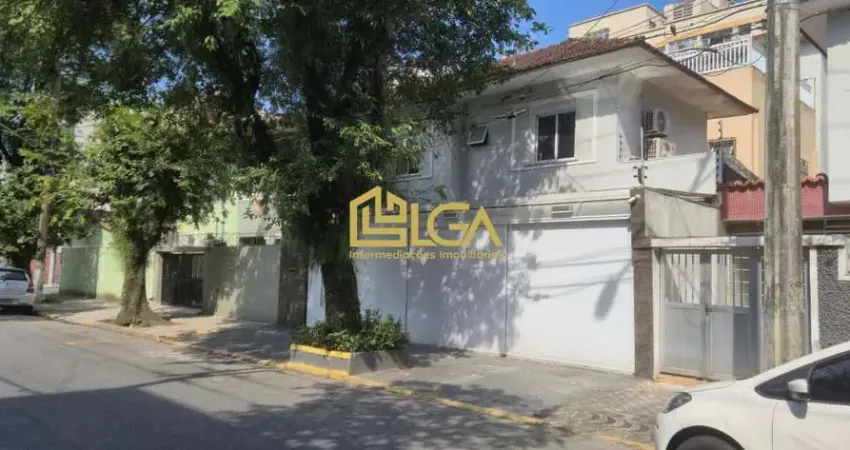 Casa com 2 quartos à venda na Rua Pedro Ivo, 87, Embaré, Santos