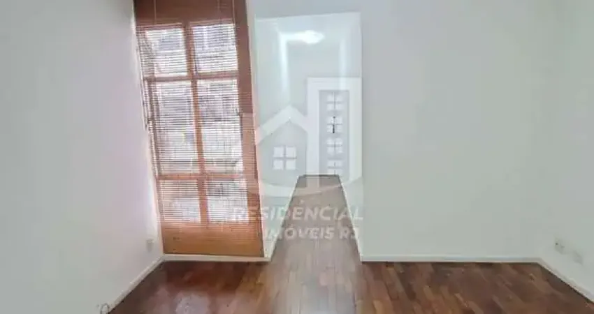 Apartamento 1 quarto 53m² com dependência completa para venda no catete rj