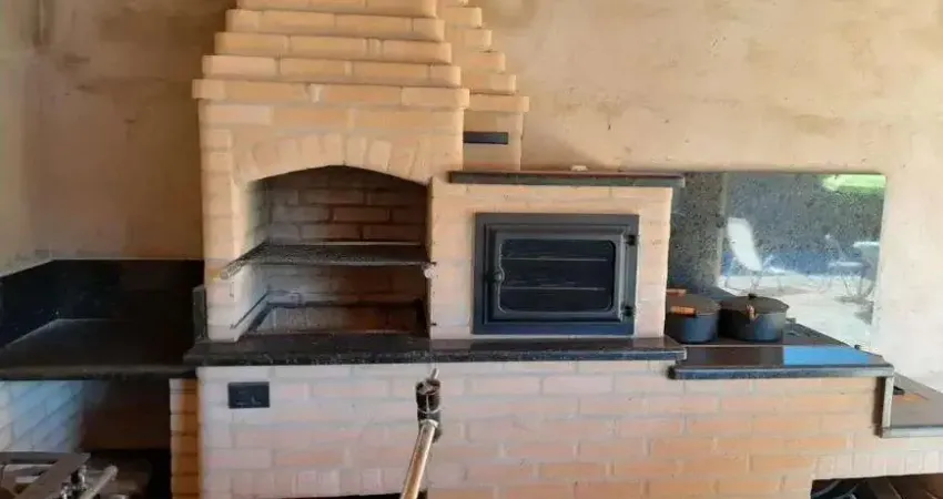 Vendo área de lazer c/ piscina no jardim Antônio Palocci c/130m²