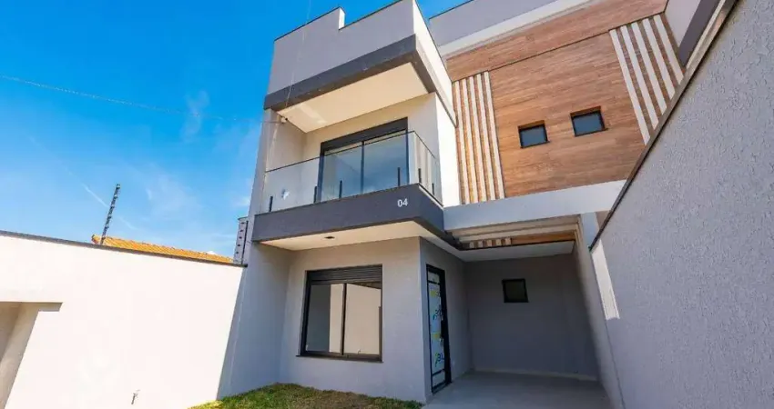 Sobrado 3 suítes, 165,m², terraço com churrasqueira e 2 vagas de garagem à venda no água verde