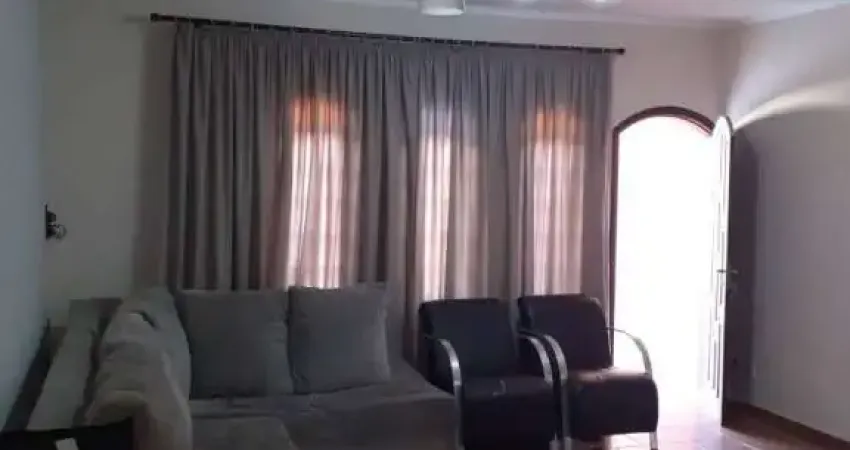 Sobrado maravilhoso 160 m² 3 dormitórios sendo 1 suíte e 2 vagas