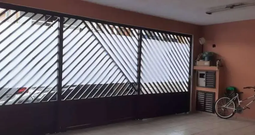 Sobrado Maravilhoso 4 Dormitorios sendo 1 Suite e 3 vagsa de Garagens