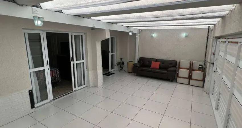 Casa Maravilhosa com Edicula 2 Dormitorios e 3 vagas de Garagens