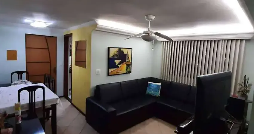 Apartamento Condominio tiradentse 2 Dormitorios e 1 Vaga de Garagem