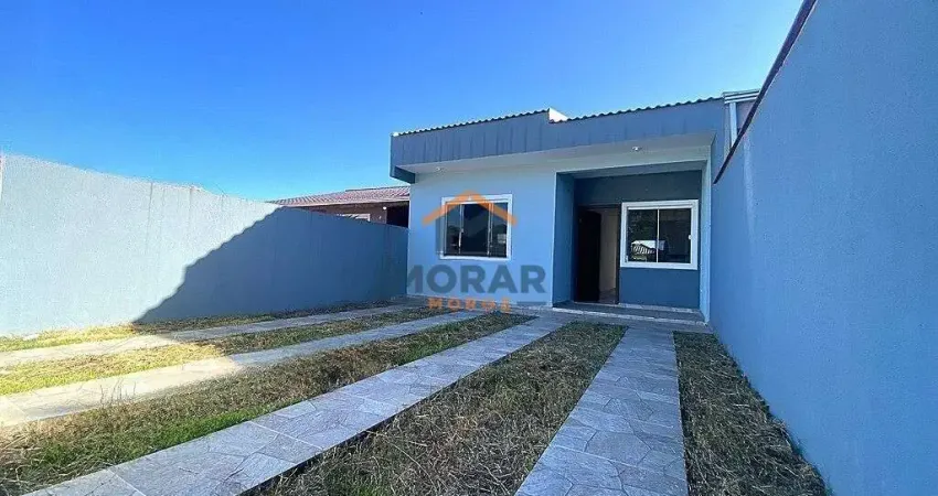 Casa com espaço de terreno em Ipanema.