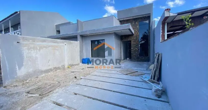 Residência com suíte e Piscina no Costa Azul