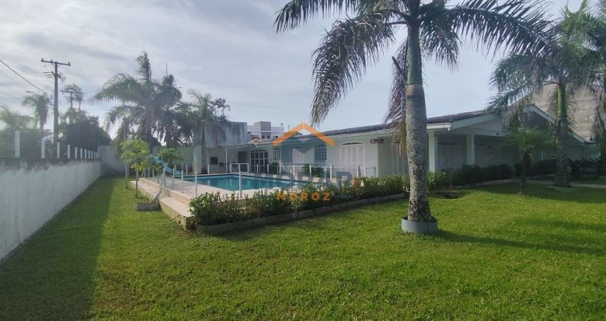 Casa com 4 quartos à venda na Praia de Leste, Pontal do Paraná 