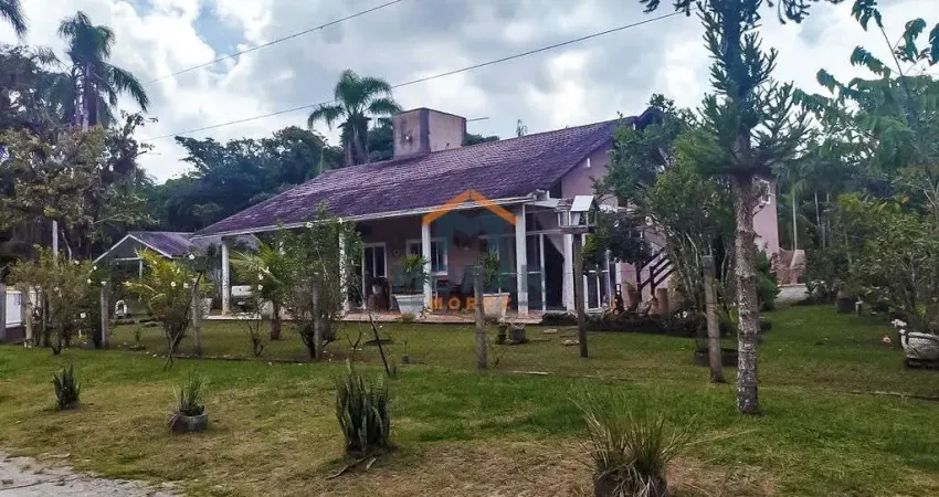 Chácara em condomínio no Guaraguaçú !!!