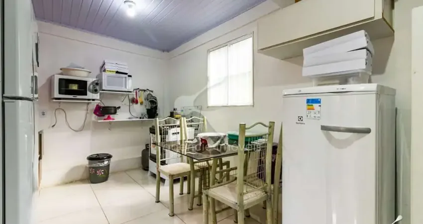 Casa para Venda em Porto Alegre, Bom Jesus, 2 quartos, 2 banheiros, 2 vagas
