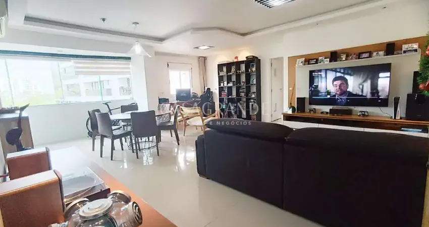 Apartamento com 3 quartos à venda no Atiradores, Joinville 