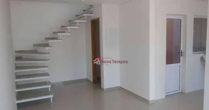 Sobrado com 2 dormitórios, 2 suites à venda, 75 m² por R$ 620.000 - Vila Guilhermina - São Paulo/SP
