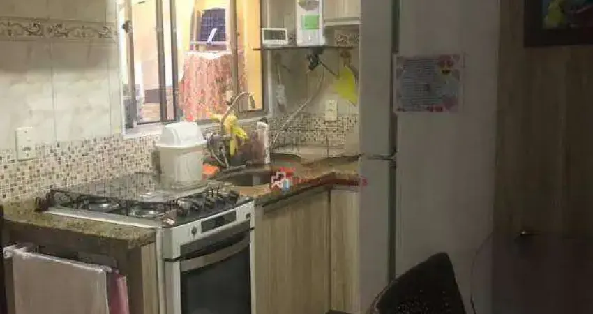 Sobrado com 2 dormitórios, 2 suites, mobiliados, 1 vaga à venda, 65 m² por R$ 409.000 - Vila Esperança - São Paulo/SP
