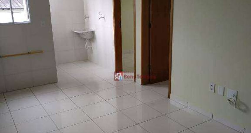 Apartamento com 2 dormitórios para alugar, 38 m² por R$ 1.366,00/mês - Vila Granada - São Paulo/SP