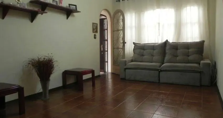 Oportunidade!! sobrado na paulicéia à venda por r$ 640 mil. 3 dorm. 2 vagas. rua tranquila!!