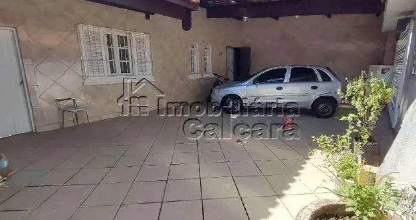 Casa para Venda em Praia Grande, Jardim Imperador, 2 dormitórios, 2 banheiros, 3 vagas