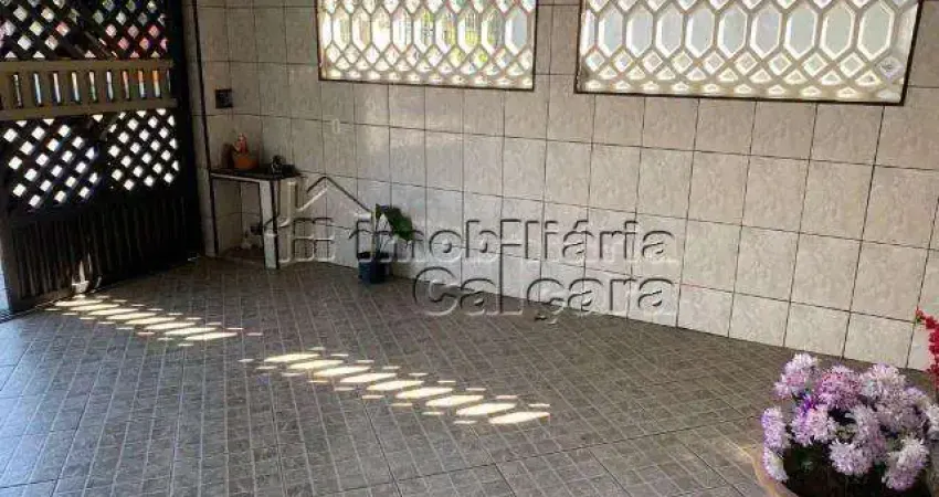 Casa para Venda em Praia Grande, Jardim Imperador, 2 dormitórios, 1 suíte, 2 banheiros, 2 vagas
