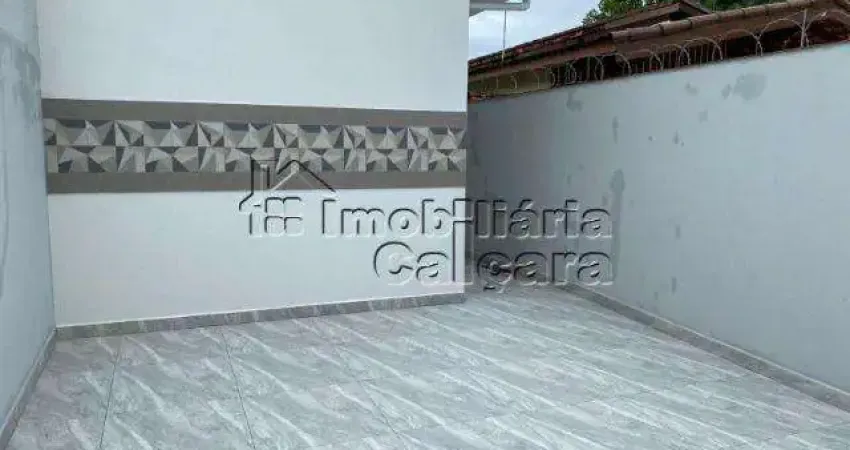 Casa para Venda em Praia Grande, Jardim Real, 2 dormitórios, 1 suíte, 2 banheiros, 2 vagas