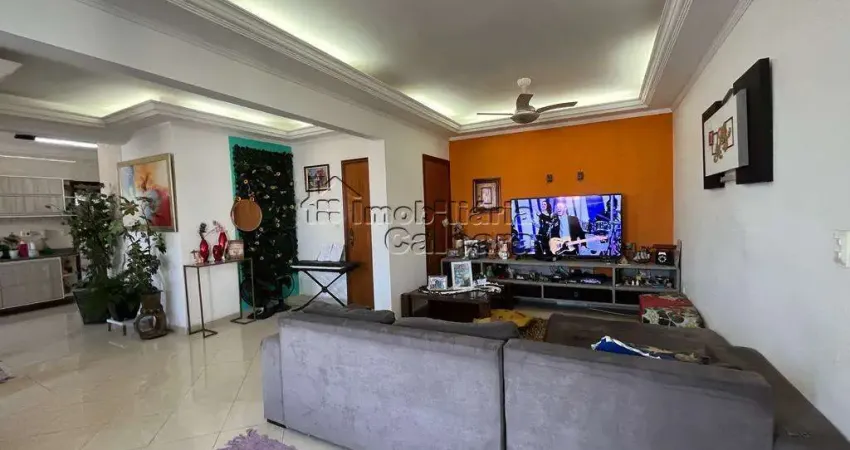 Apartamento com 03 suítes, na guilhermina, á 200 metros da praia!!!