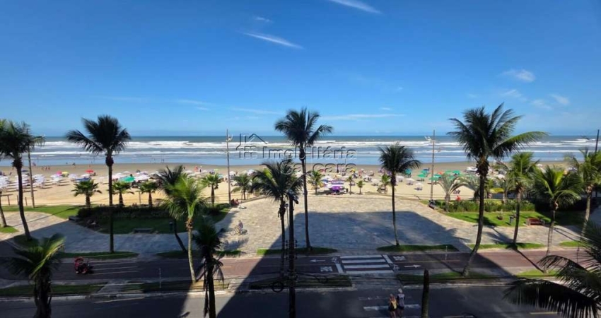 Apartamento no Caiçara com 03 dormitórios frente mar!!!