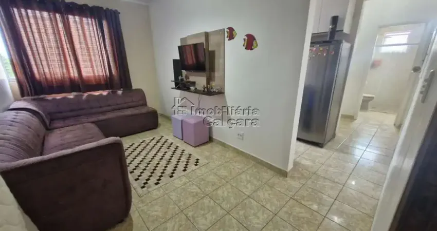 Apartamento com 01 dormitório, no Caiçara á 200 metros da praia!!!