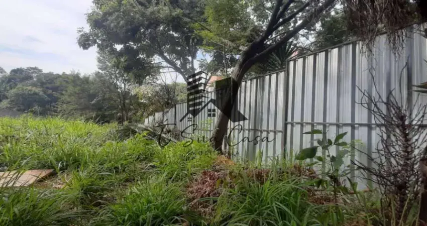 Terreno à venda na Rua Oito, Cabral, Contagem