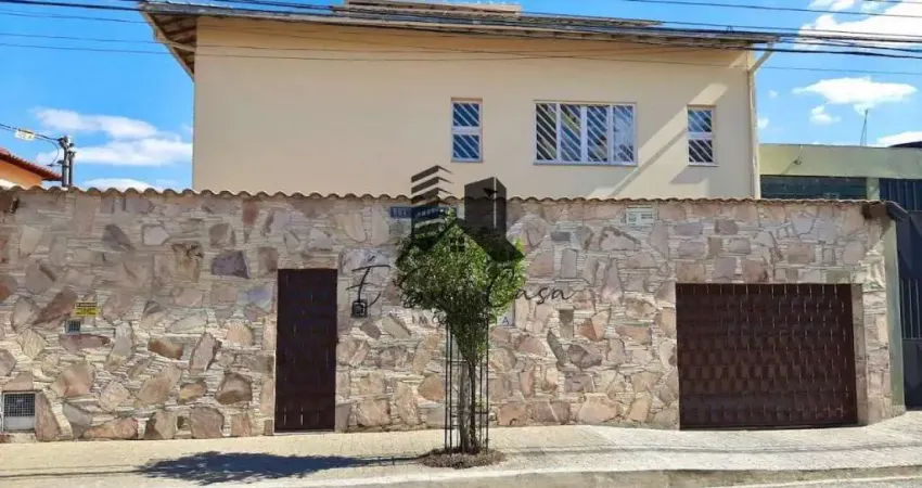 Casa de 5 quartos suíte e closet no bairro Alto dos Pinheiros