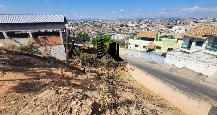 Terreno à venda na Rua Nove, Arvoredo 2ª Seção, Contagem