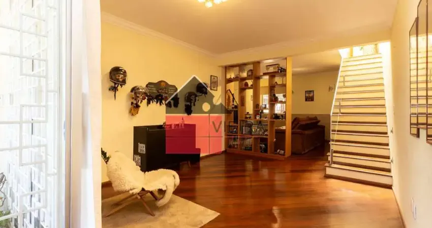 O Refúgio dos Sonhos no Coração da Cidade! Sobrado com ilha gourmet, quintal, salão de festa gourm