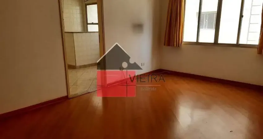 Ótimo apartamento à venda na Aclimação com 1 dormitório , São Paulo, SP