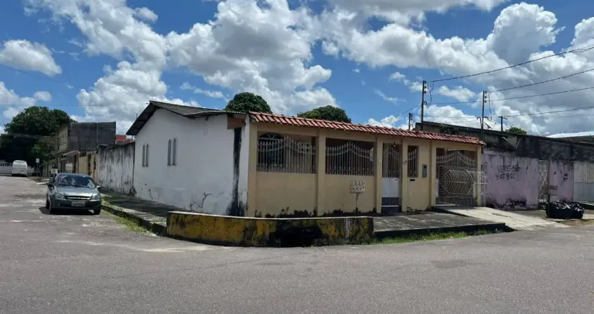Casa Cidade Nova, 3 quartoss, financia toda documentada, vaga para 2 carros, terreno