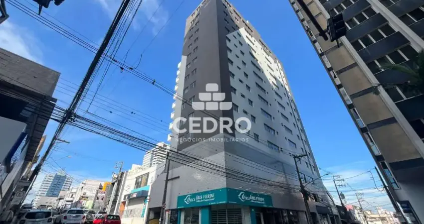 Apartamento com 4 quartos, sendo 1 suíte, no Centro