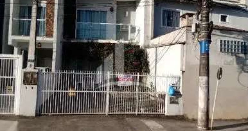 Casa com 2 quartos à venda na Rua São José do Cerrito, Petrópolis, Joinville