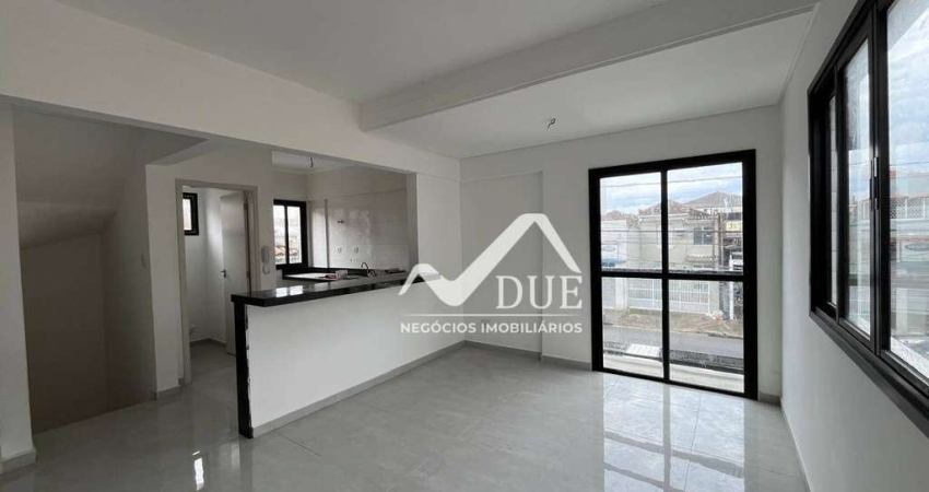 CASA TRIPLEX COM 2 SUITES