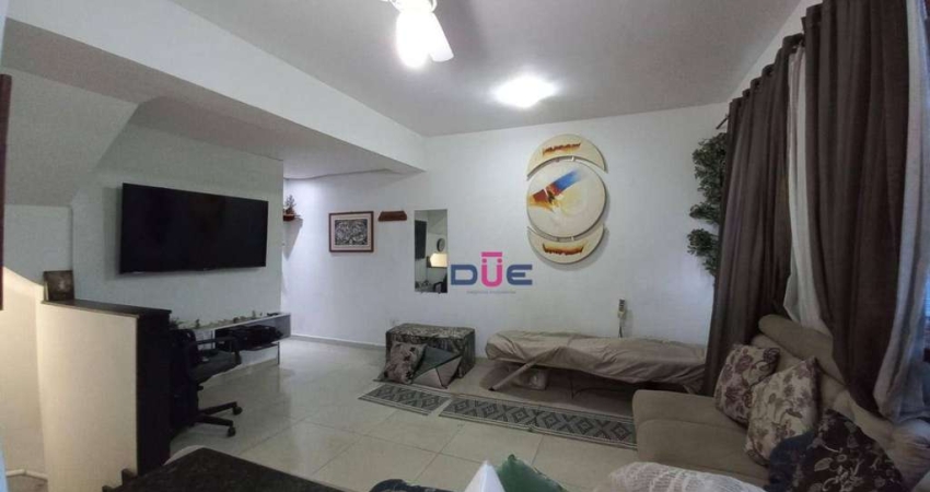 Village triplex com 2 suítes e 2 vagas à venda, 105 m² por R$ 484.000 - Macuco - Santos/SP