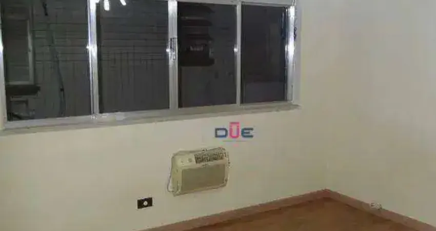 Apartamento com 2 dormitórios, 2 banheiros à venda, 61 m² por R$ 382.000 - Embaré - Santos/SP