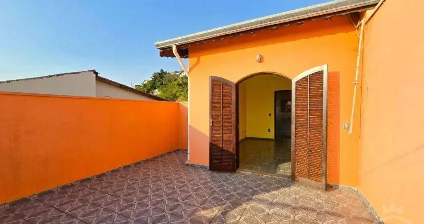 CASA COM 3 QUARTOS SENDO UMA SUÍTE NO JARDIM TULIPAS - JUNDIAÍ/SP