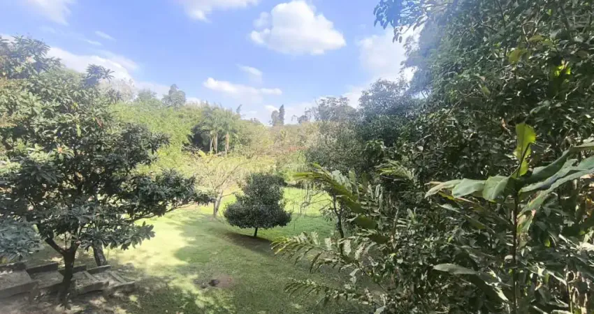 Chácara com piscina,03 quartos á venda - corrupira - jundiaí -sp