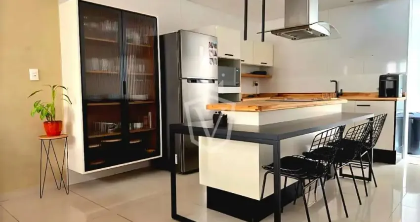 Casa com 3 quartos à venda na Avenida Rodrigues Alves, 244, Jardim Danúbio, Jundiaí