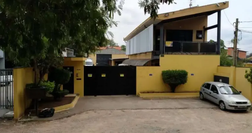 Galpão com 200m² e mezanino de 100m² no bairro do poste, jundiaí/sp