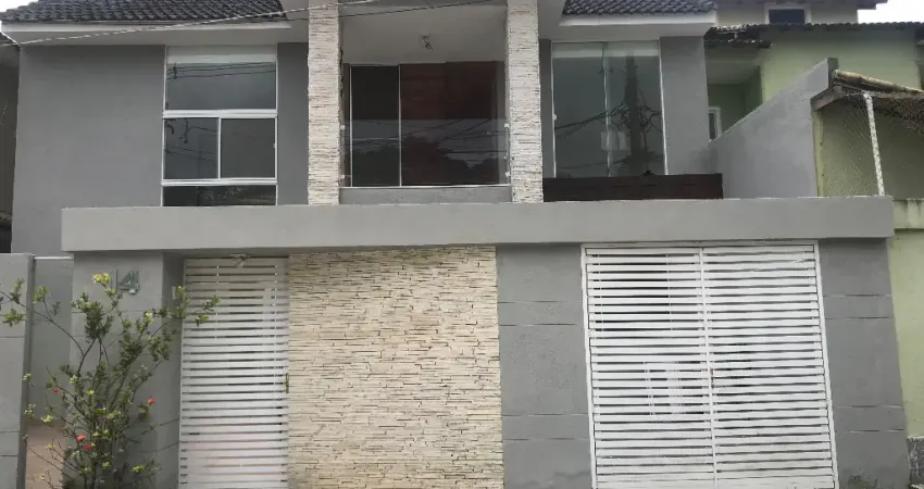 Casa em condomínio fechado com 3 quartos para alugar em Vargem Grande, Rio de Janeiro 