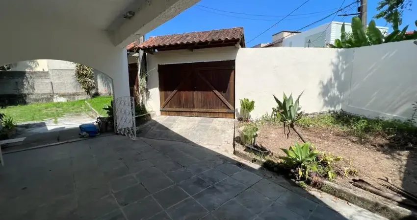 Vargem grande em condomínio  casa linear 2 quartos sendo 1 suíte ( v )